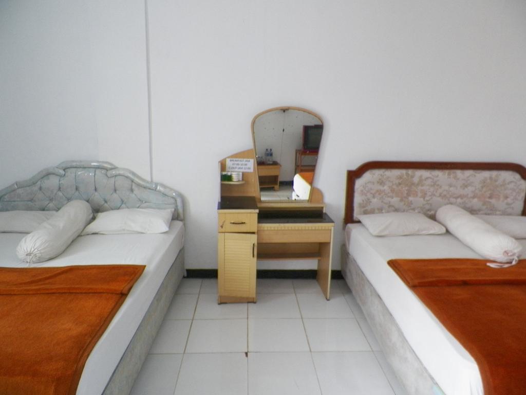 Aquarium Hotel Pangandaran Room photo